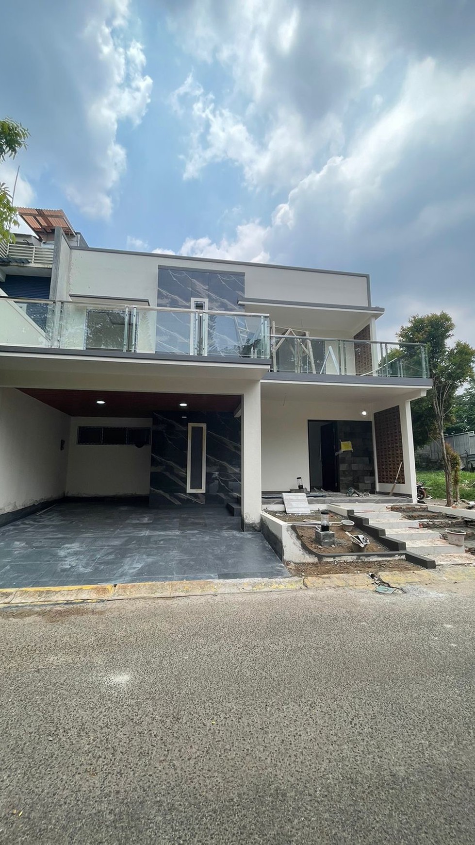 Rumah Hitung Tanah Area Cipete