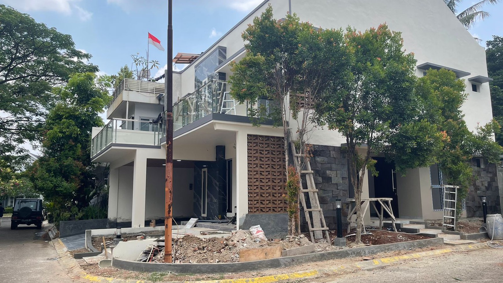 Rumah Hitung Tanah Area Cipete