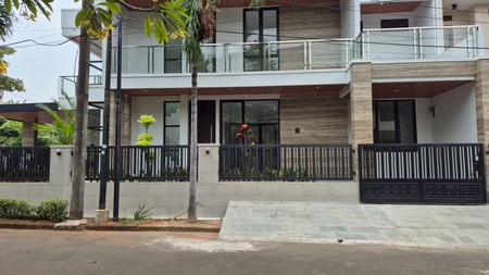 Rumah Brand new,cantik siap huni di Bintaro sektor 9