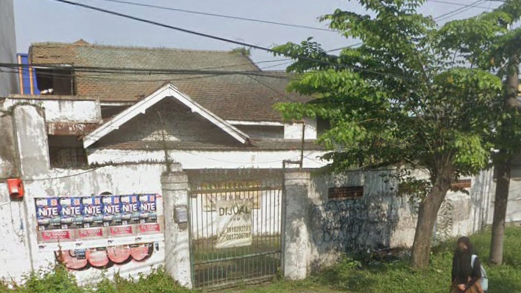 DIJUAL RUMAH HITUNG TANAH PINGGIR JALAN UTAMA