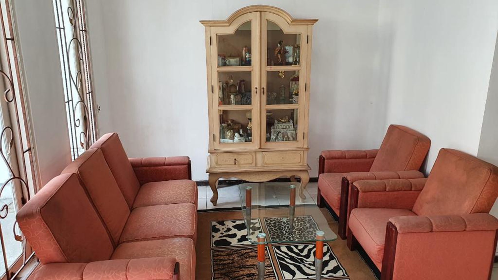 Dijual Rumah Furnish Dharmahusada Mas Surabaya