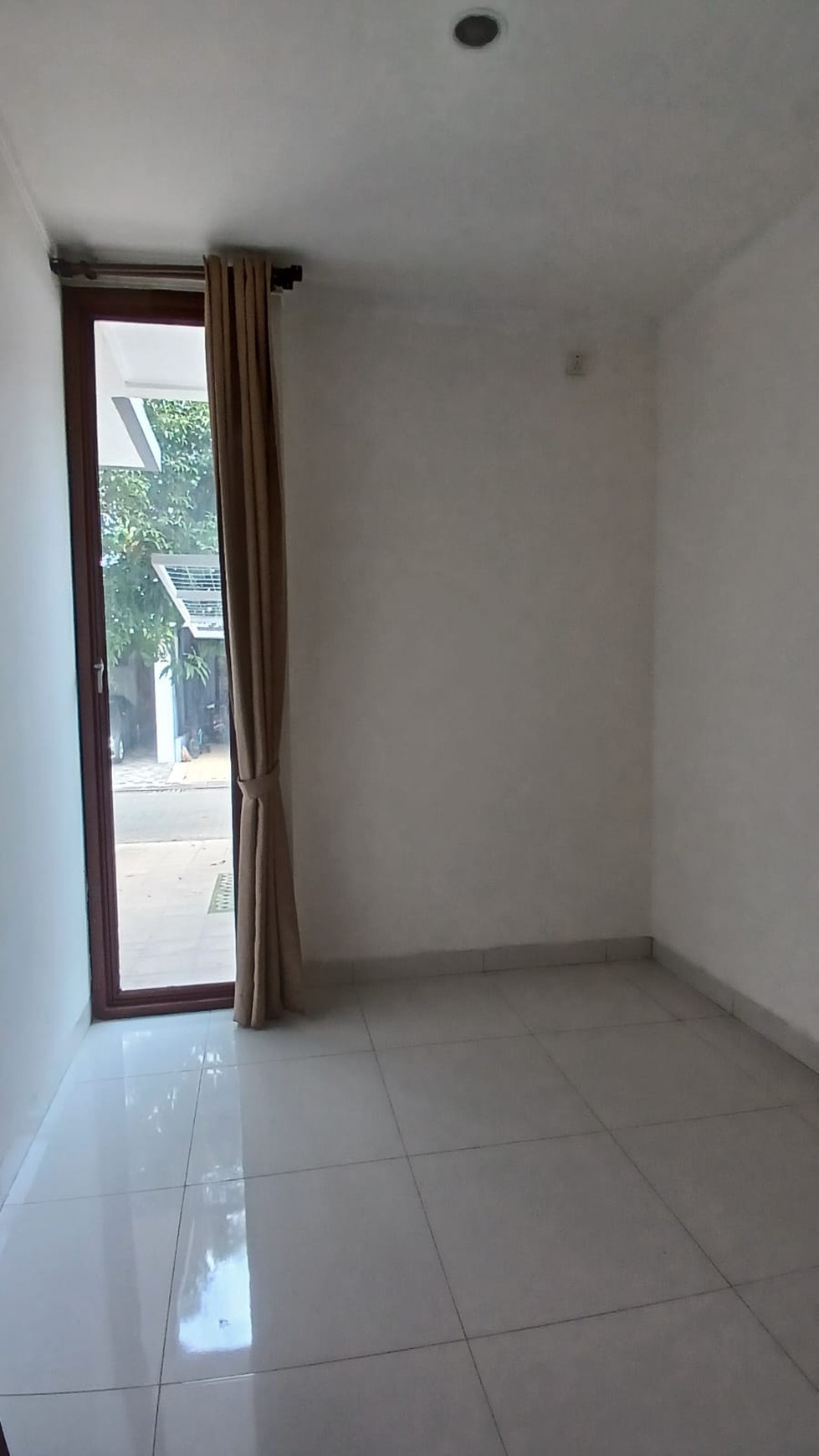 Disewakan Rumah Premium di Cluster Bintaro Jaya Sektor 9