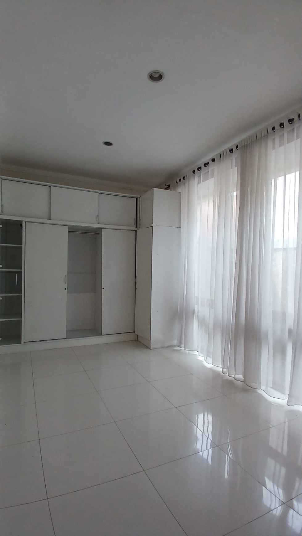 Disewakan Rumah Premium di Cluster Bintaro Jaya Sektor 9