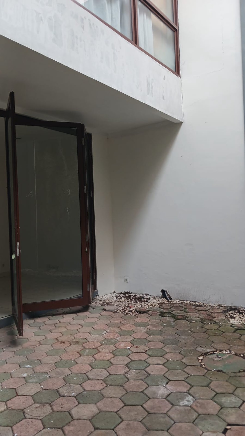 Disewakan Rumah Premium di Cluster Bintaro Jaya Sektor 9