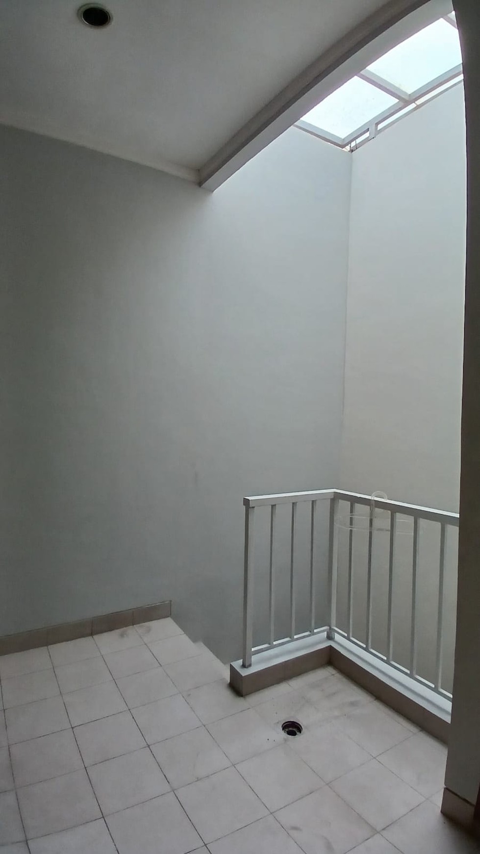 Disewakan Rumah Premium di Cluster Bintaro Jaya Sektor 9