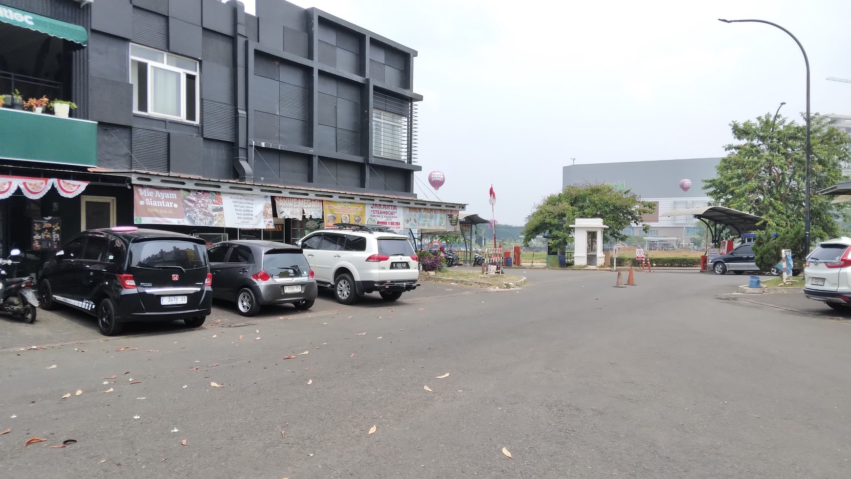 RUKO  2 LANTAI DI KOTA WISATA CIBUBUR  PASAR FRESH MARKET SEWA PERTAHUN