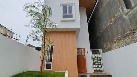 Rumah Brand New Modern Japandi and Compact Design Di Cluster Arsa, Pulo Indah, Pesanggrahan, Jakarta Selatan