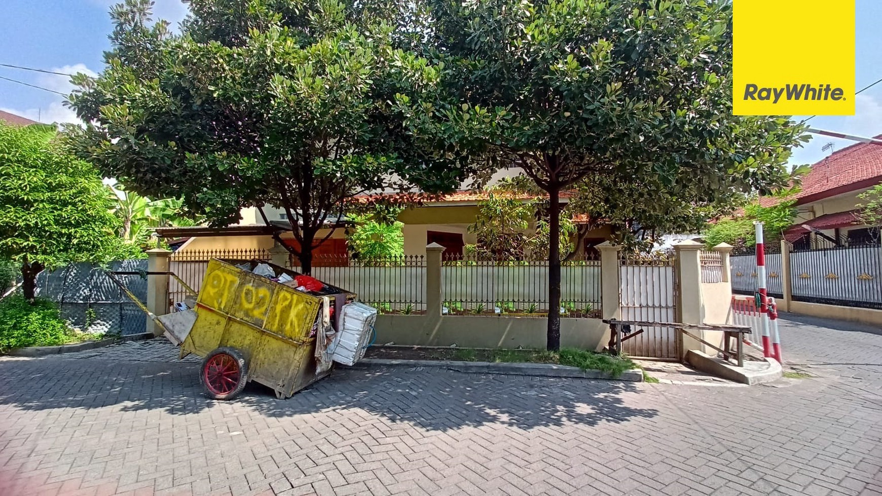 Dijual Rumah 2 lantai di Sidosermo PDK Surabay