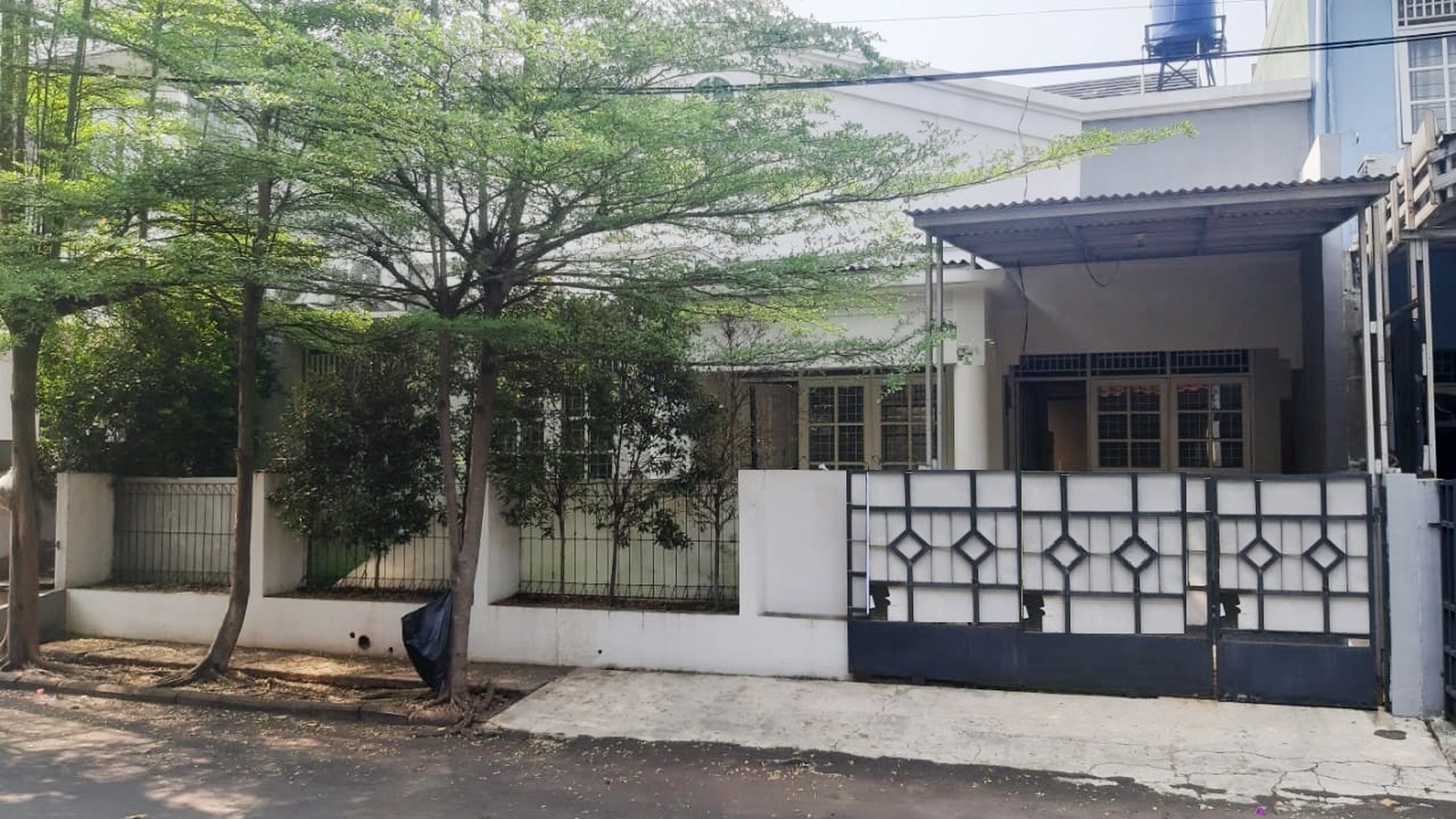 Rumah Bagus di Bintaro Jaya 9