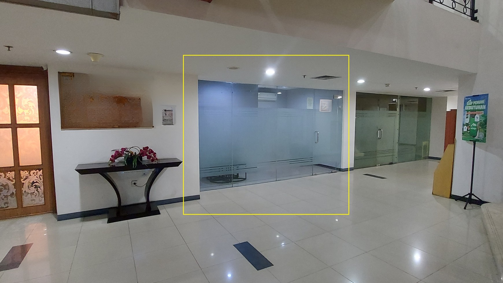 Ruang Kantor Strategis di Apartemen Cervino Tebet