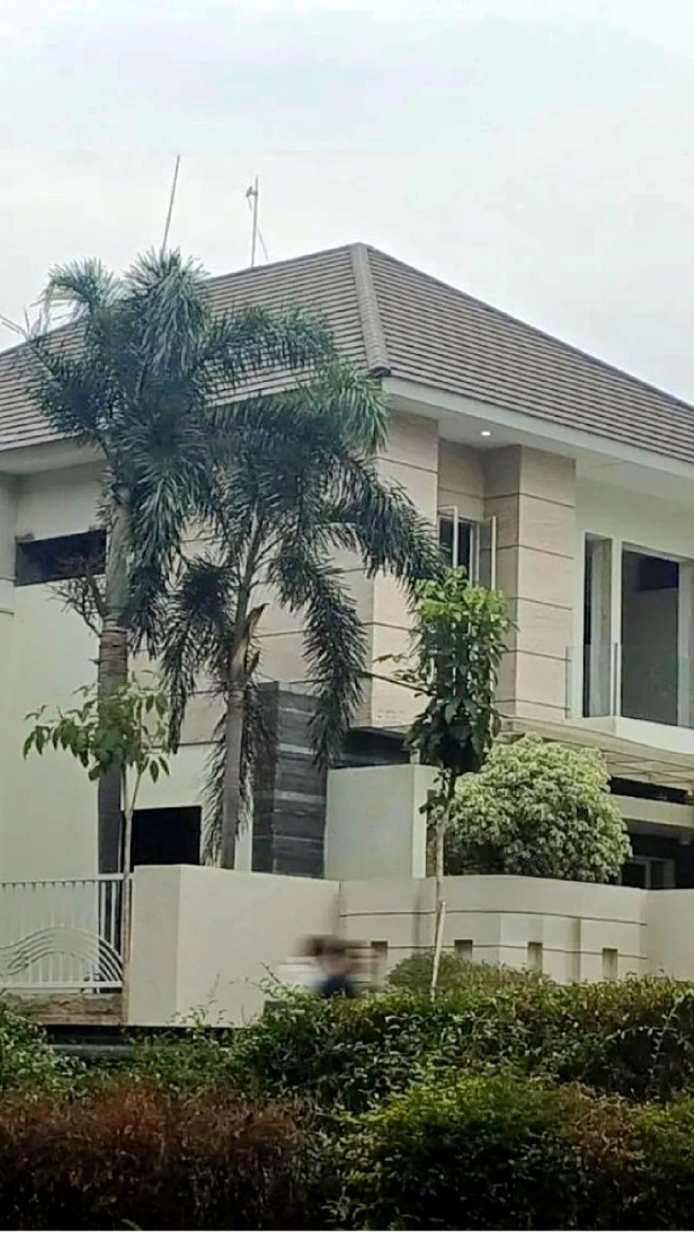 Rumah Woodland Citraland - RAYA Luar CLUSTER Cocok Buat Segala Usaha dekat Pasar Modern, GWalk, Universitas Ciputra