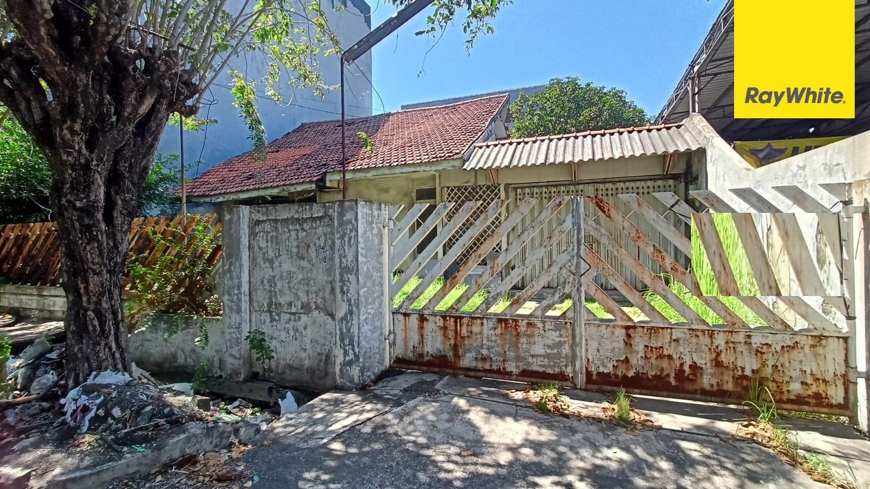 Disewakan Rumah di Rungkut Asri Utara Surabaya