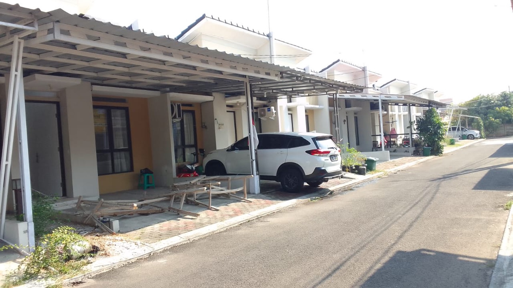 Rumah Cluster Di Karawang Barat Galuh Mas Dekat RS Primaya 15 Menit ke Pintu Tol Karawang - Cikampek