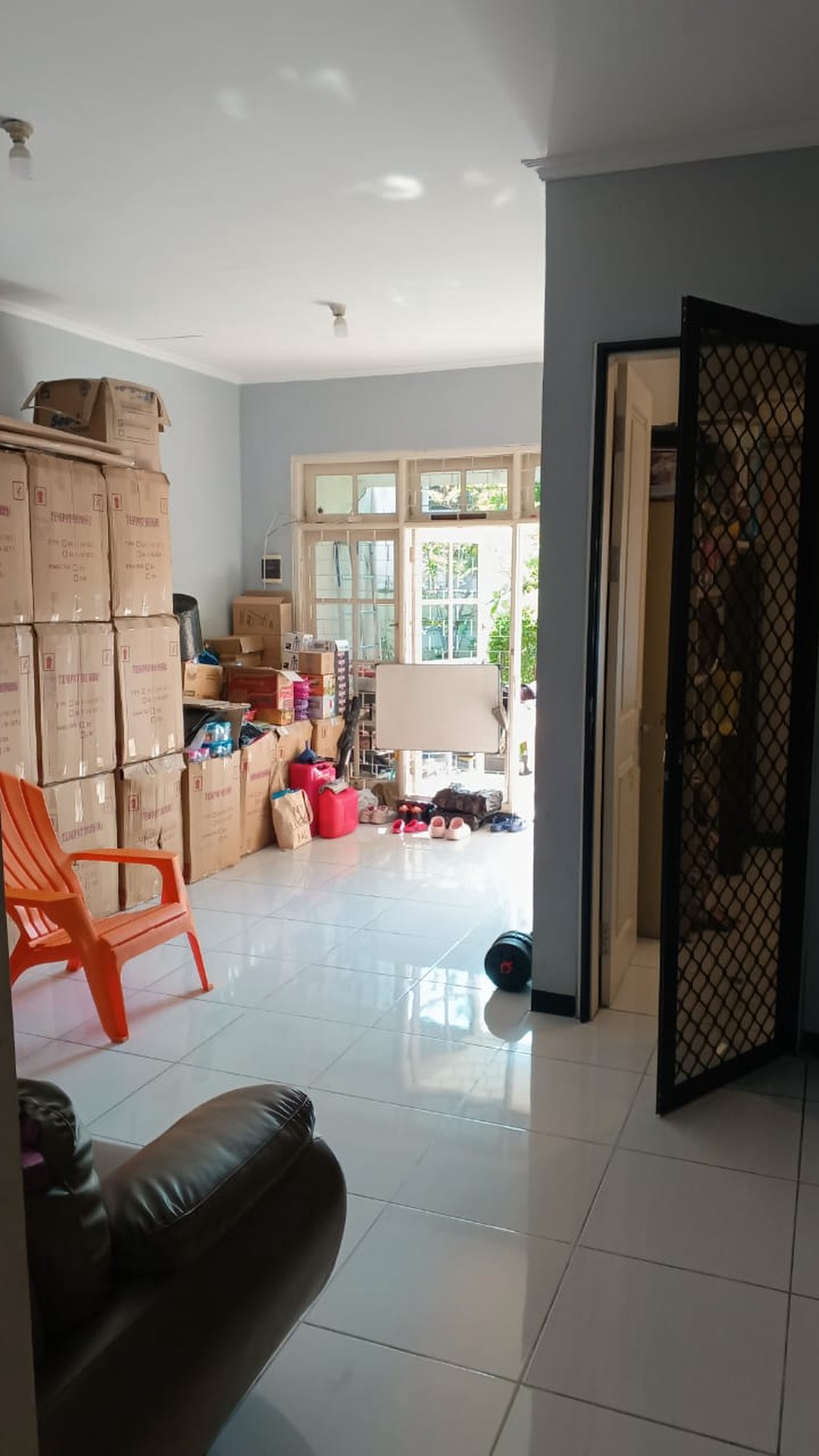 DIJUAL RUMAH SIMPANG DARMO PERMAI SELATAN, SURABAYA BARAT