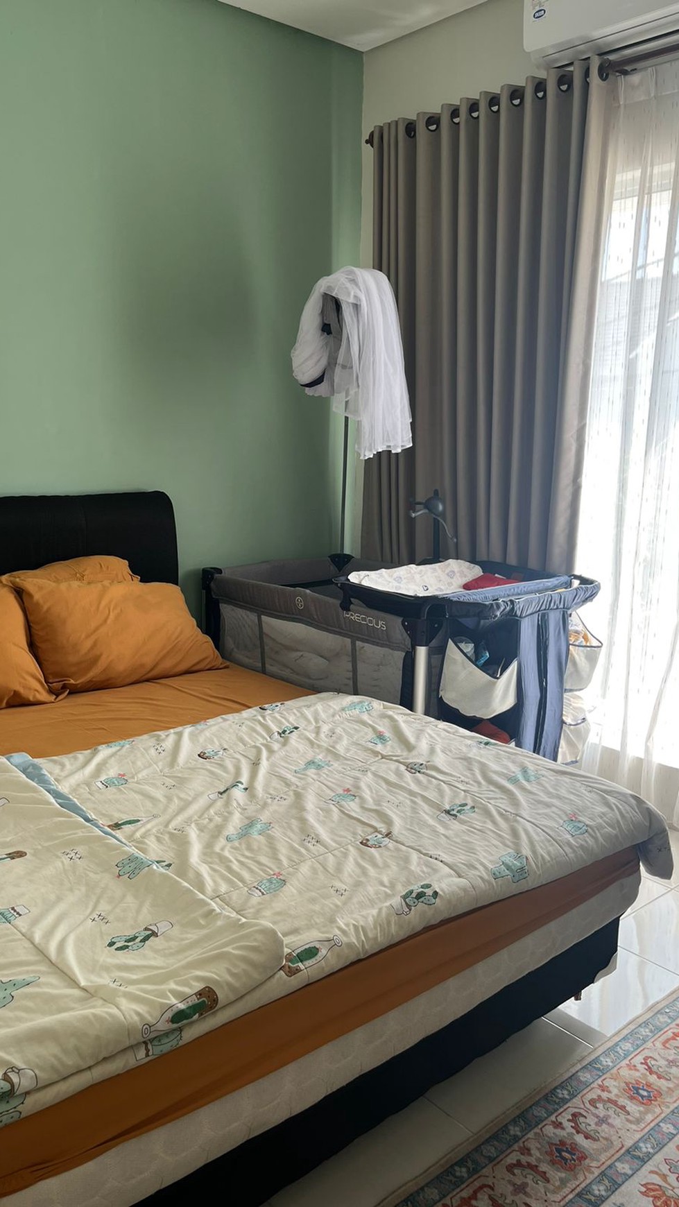 Rumah Semi Furnished di Paradise Serpong City 