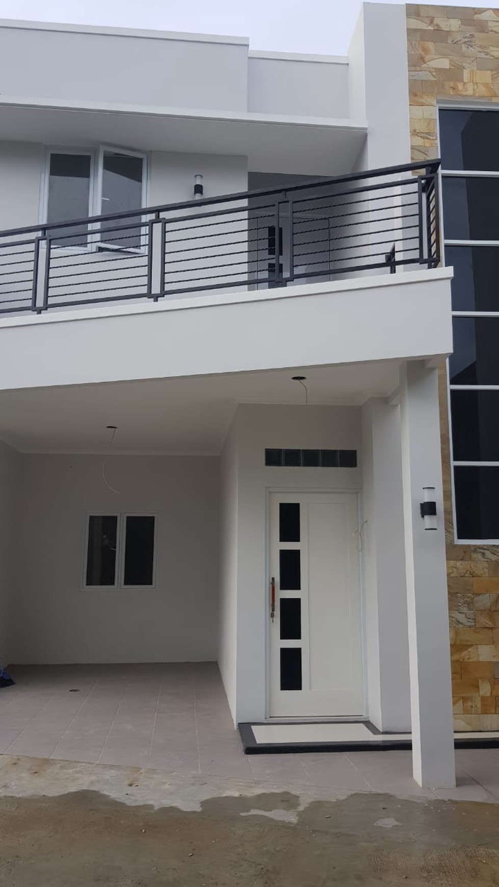 Rumah brand new, Cantik minimalis siap huni