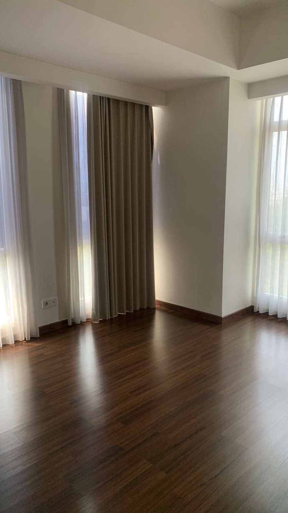 Disewa Apartemen Kensington Kelapa Gading, Tower Belmon , 2 BR