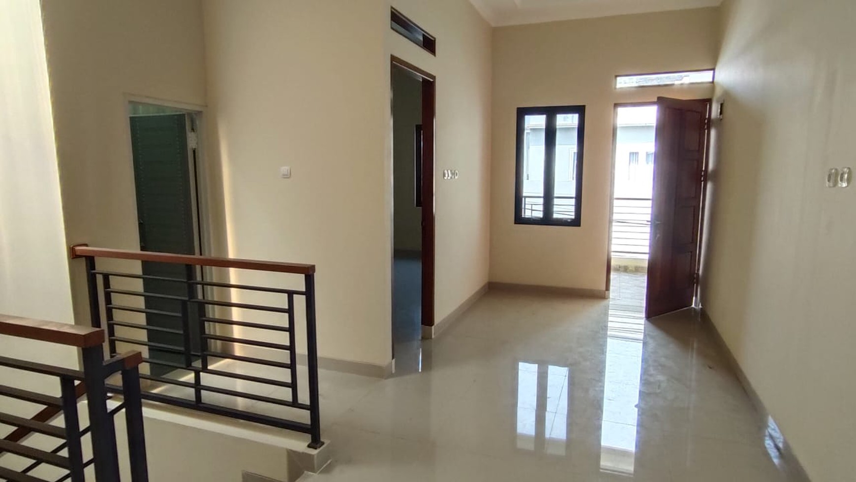 Rumah 2 lantai di Poris Indah Tangerang