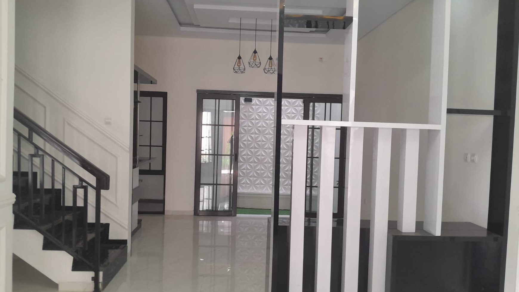 Brand new house jagakarsa Dalam townhouse