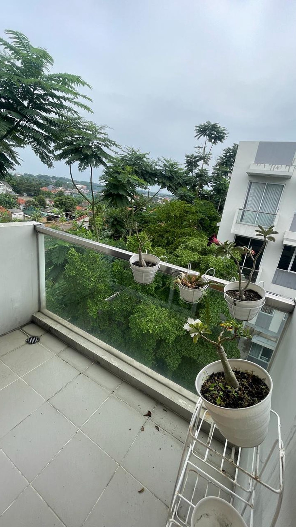 Apartement siap huni lt 5 di Rainbow Spring Condovillas Gading Serpong