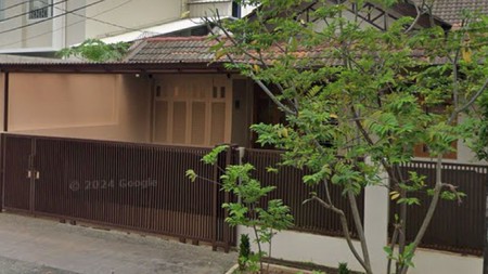 RUMAH LOKASI STRATEGIS DEKAT SEKOLAH DAN PASAR MODERN!