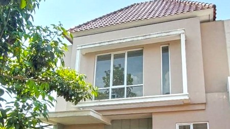 Rumah Hook di Latigo Village Gading Serpong