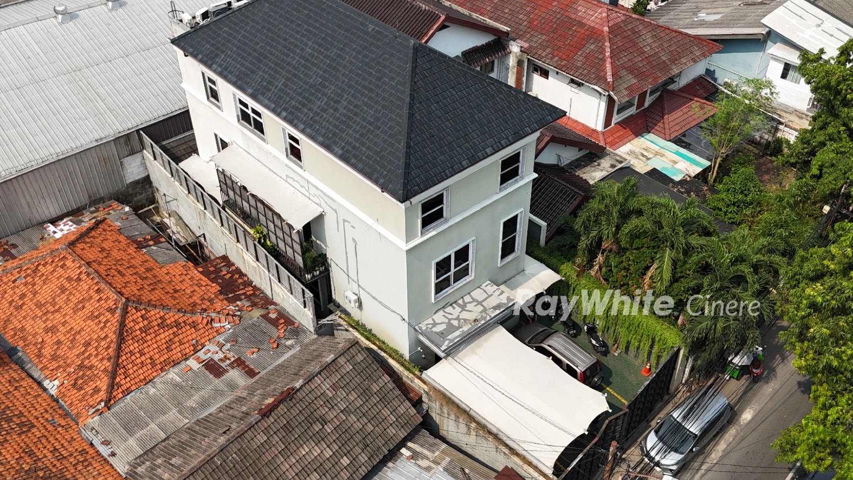 Lebak Bulus Gedung Kantor Komersial 3 Lantai