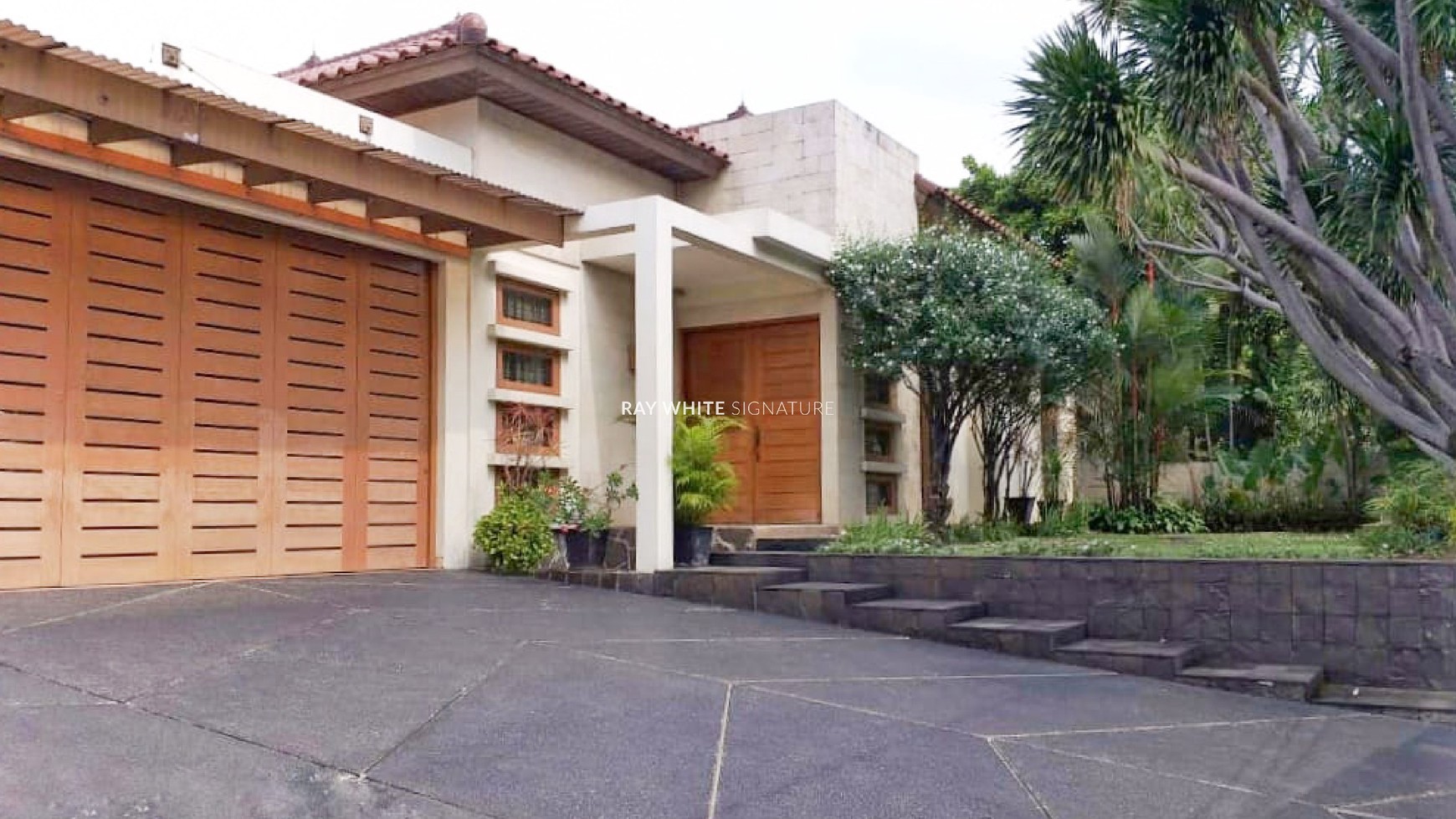 Rumah Hitung Tanah Area Cipete