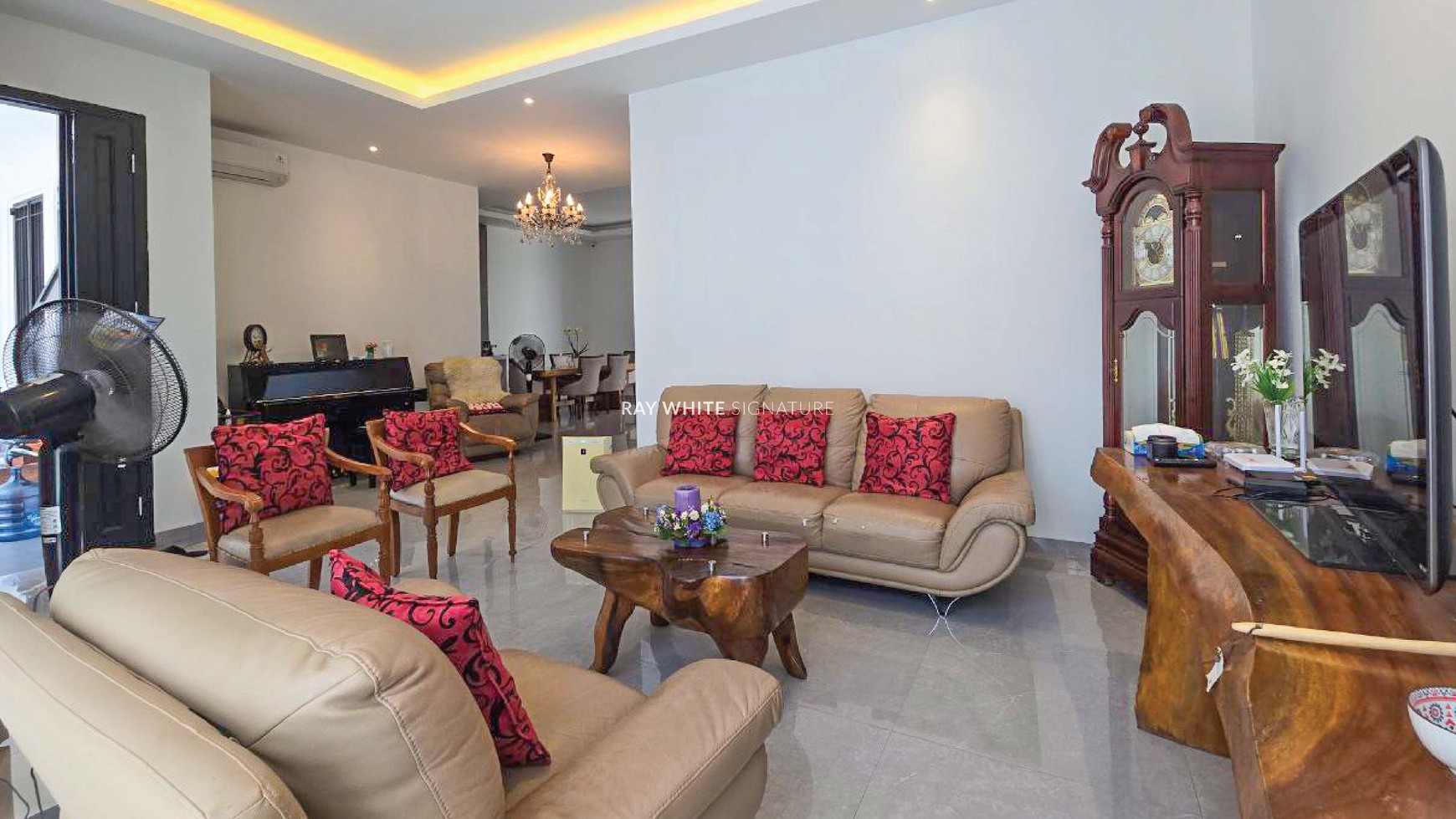 Rumah Hitung Tanah Area Cipete