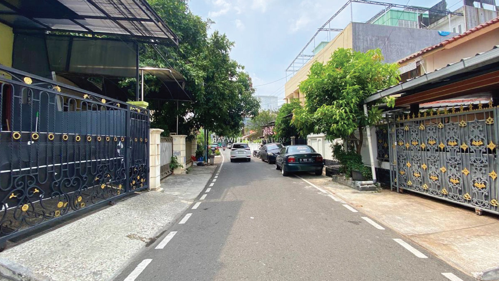 Rumah Hitung Tanah Area Cipete