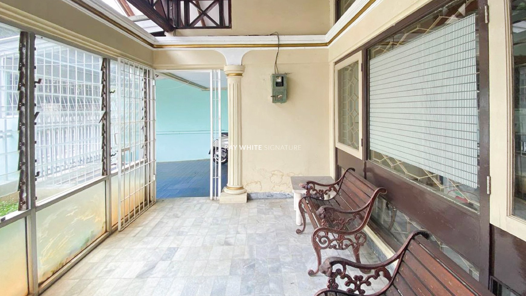 Rumah Hitung Tanah Area Cipete