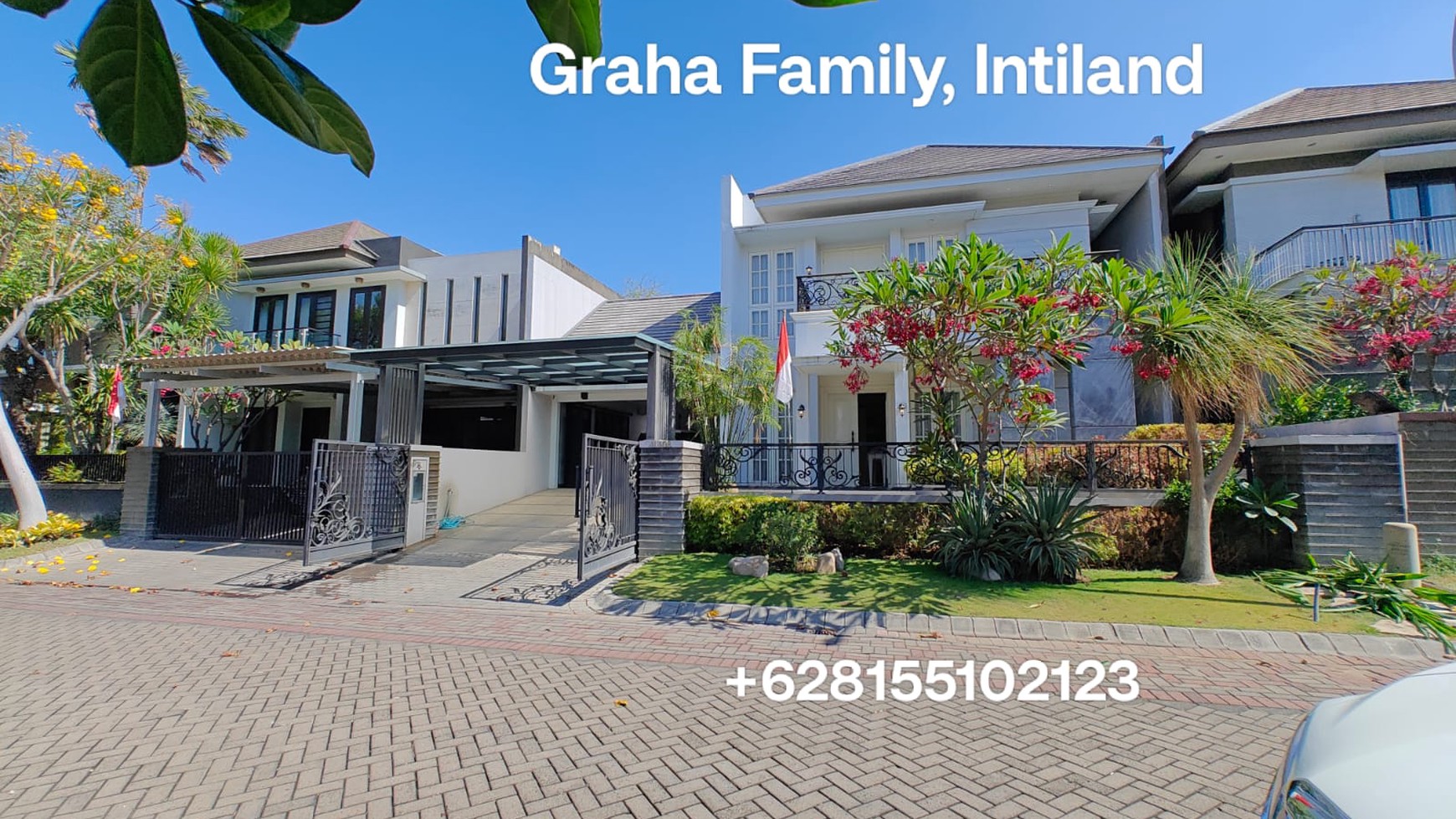 Disewakan Rumah Mewah 4 Kamar di Graha Family Surabaya