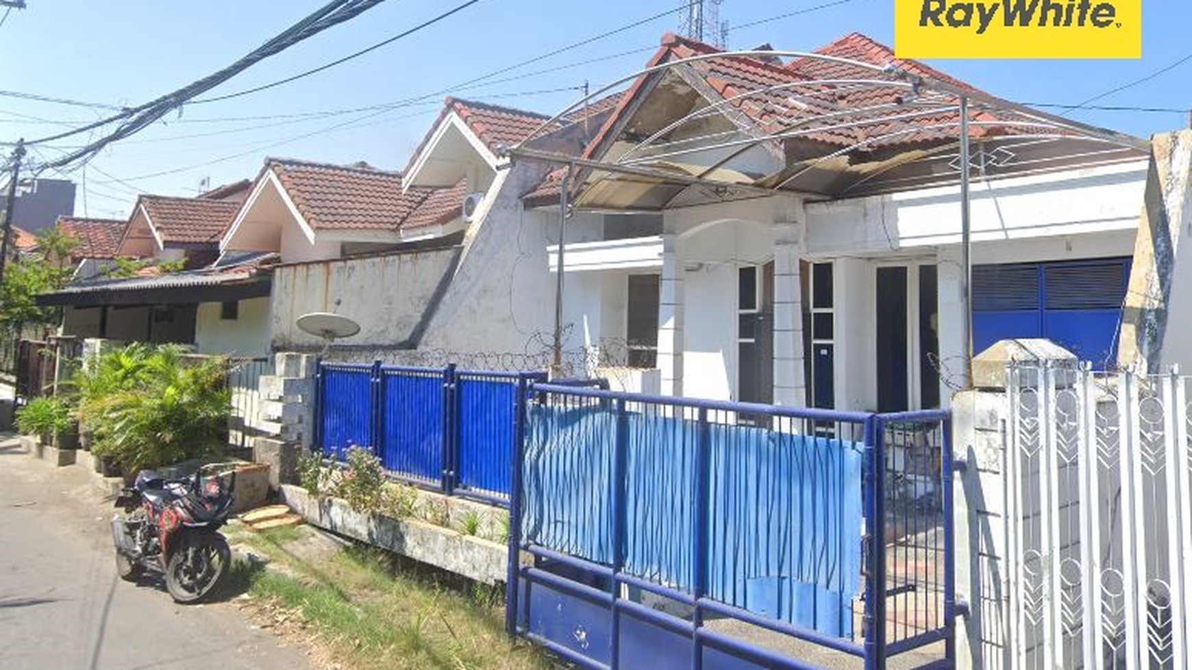 Rumah Lelang Di Dharmahusada Indah Utara Surabaya