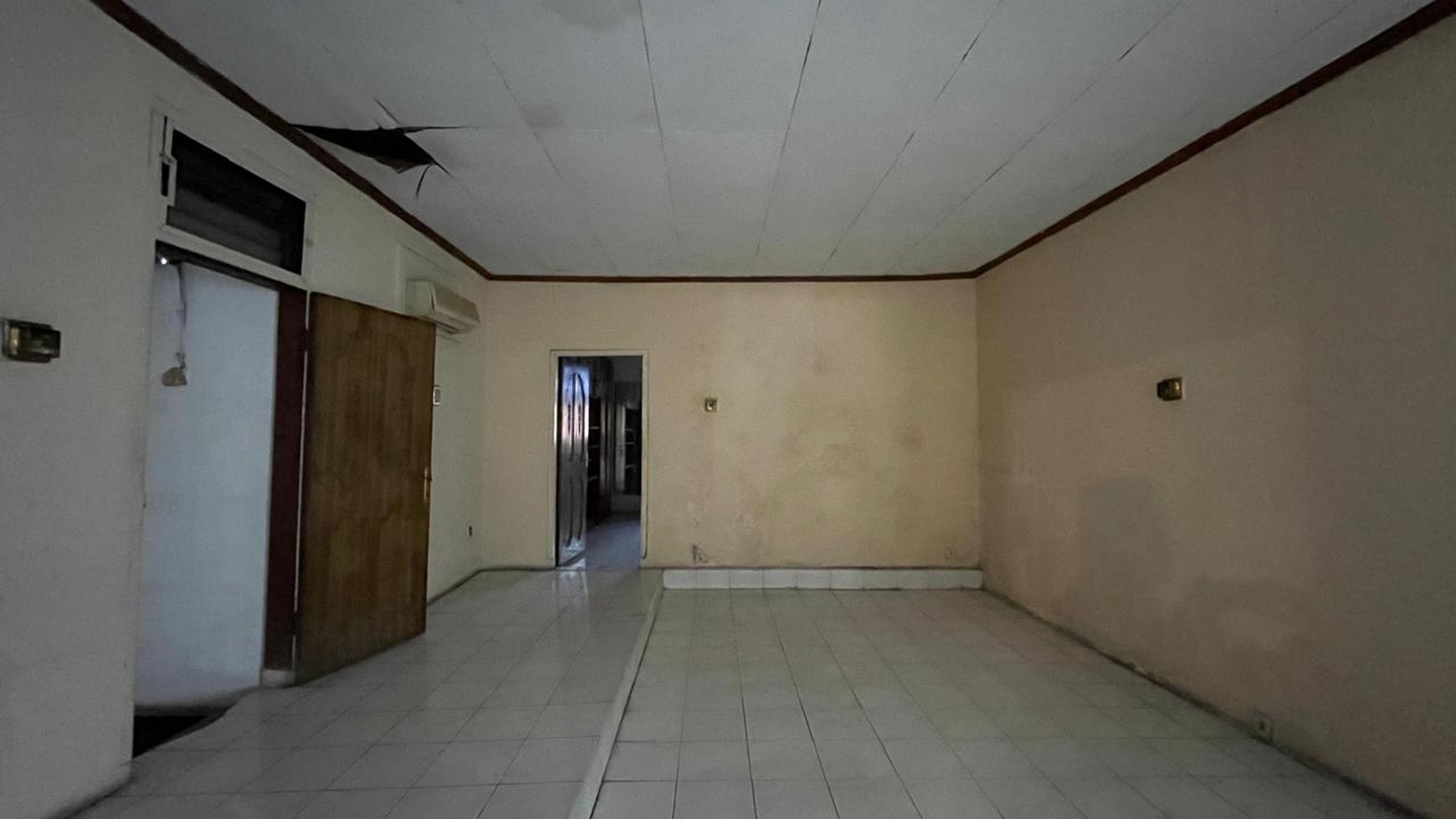 Rumah Besar 2 Lantai Di Tebet Barat Dijual Dibawah Harga Pasar Jalan Besar 2 Mobil Menuju Jalan Supomo