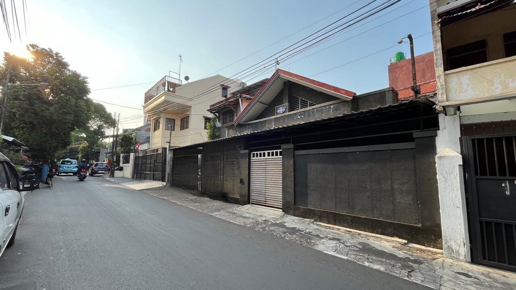 Rumah Besar 2 Lantai Di Tebet Barat Dijual Dibawah Harga Pasar Jalan Besar 2 Mobil Menuju Jalan Supomo