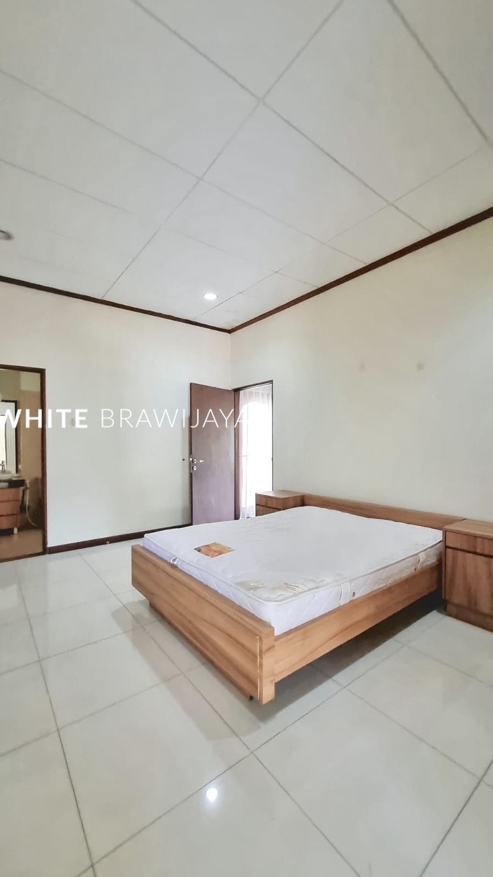 Rumah dalam Kompleks Siap Huni Furnished Area Menteng