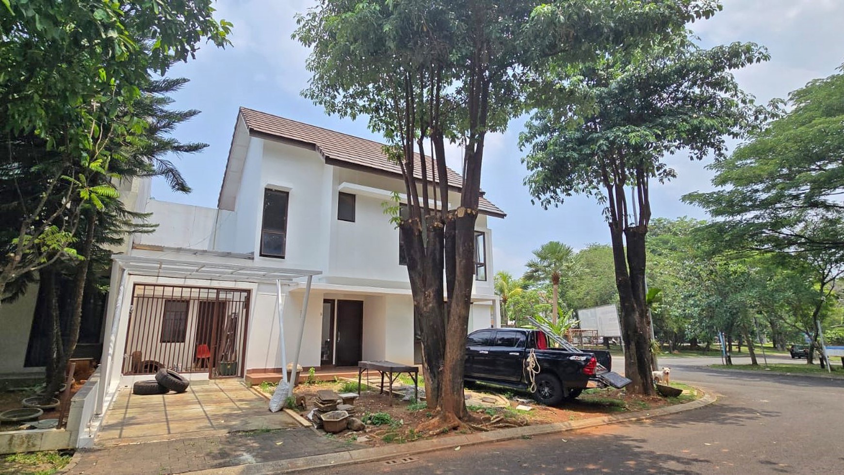 Rumah Hook 2 lantai di The Icon BSD City