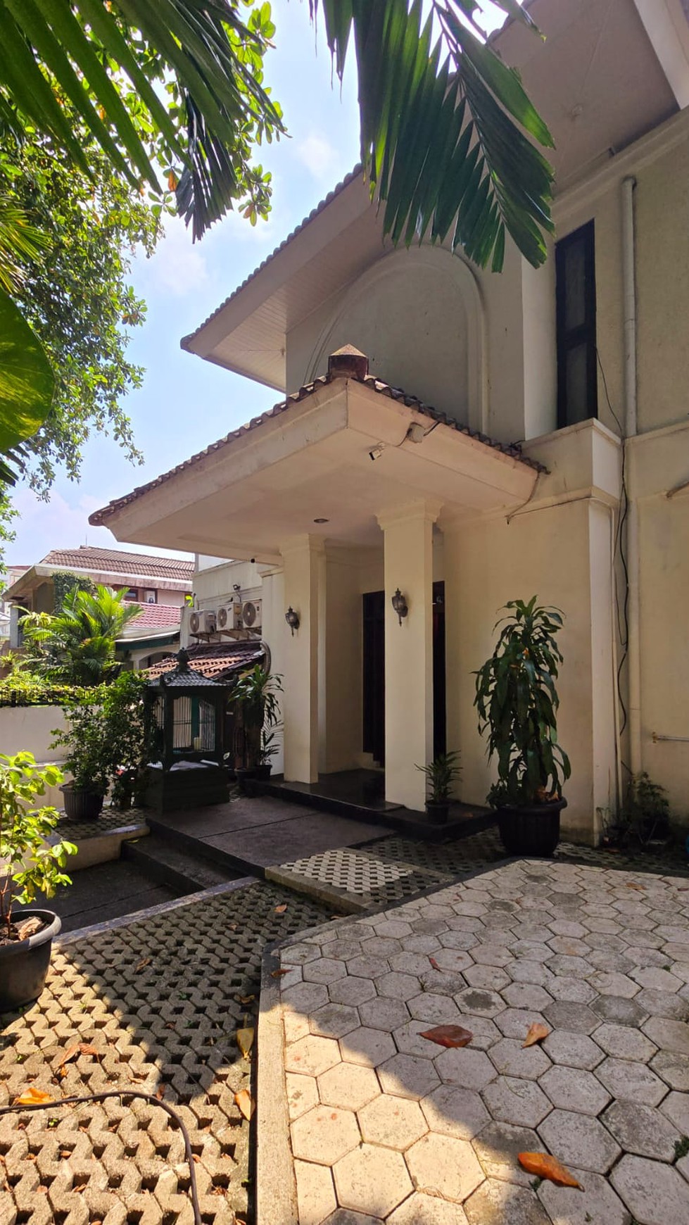 Rumah Hitung Tanah Area Cipete