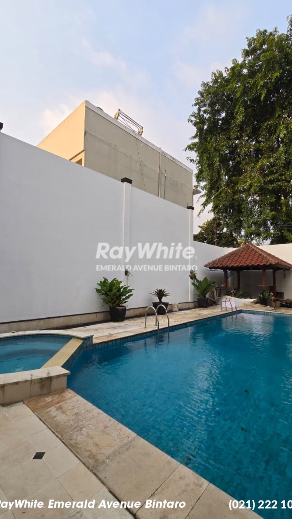 Rumah Hitung Tanah Area Cipete