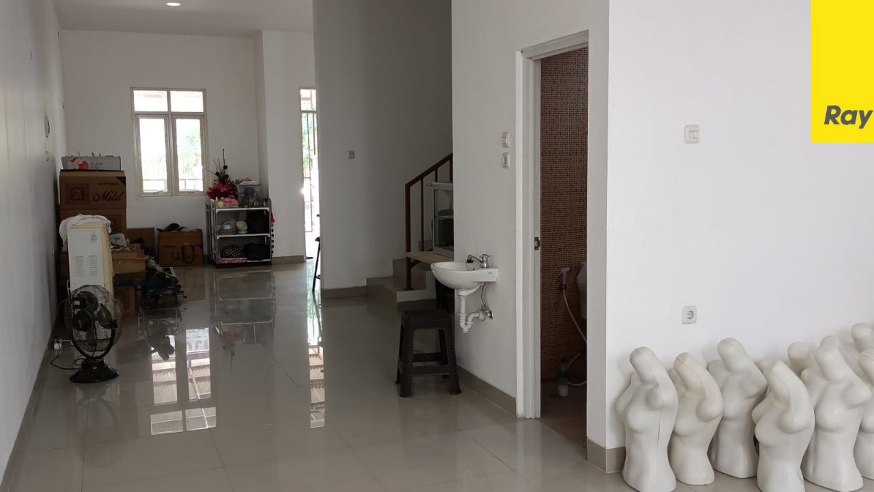 Dijual Rumah 2 lantai di Nol Raya Kutisari Indah Surabaya