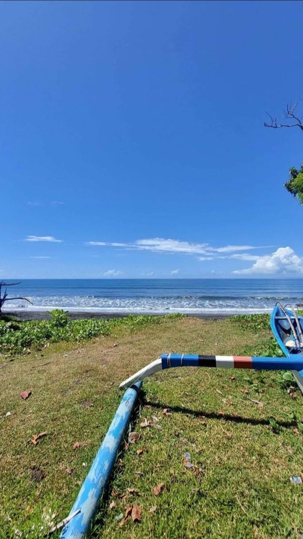 2.000 Sqm of Freehold Land for Sale with Views of Stunning Beach Located in Negara