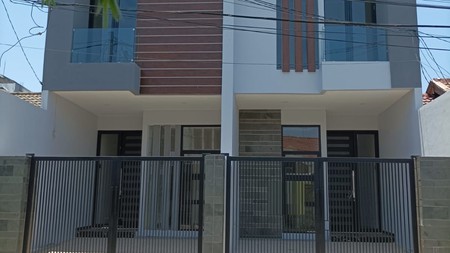 Dijual TERMURAH Rumah di Klampis Semolo Barat Surabaya