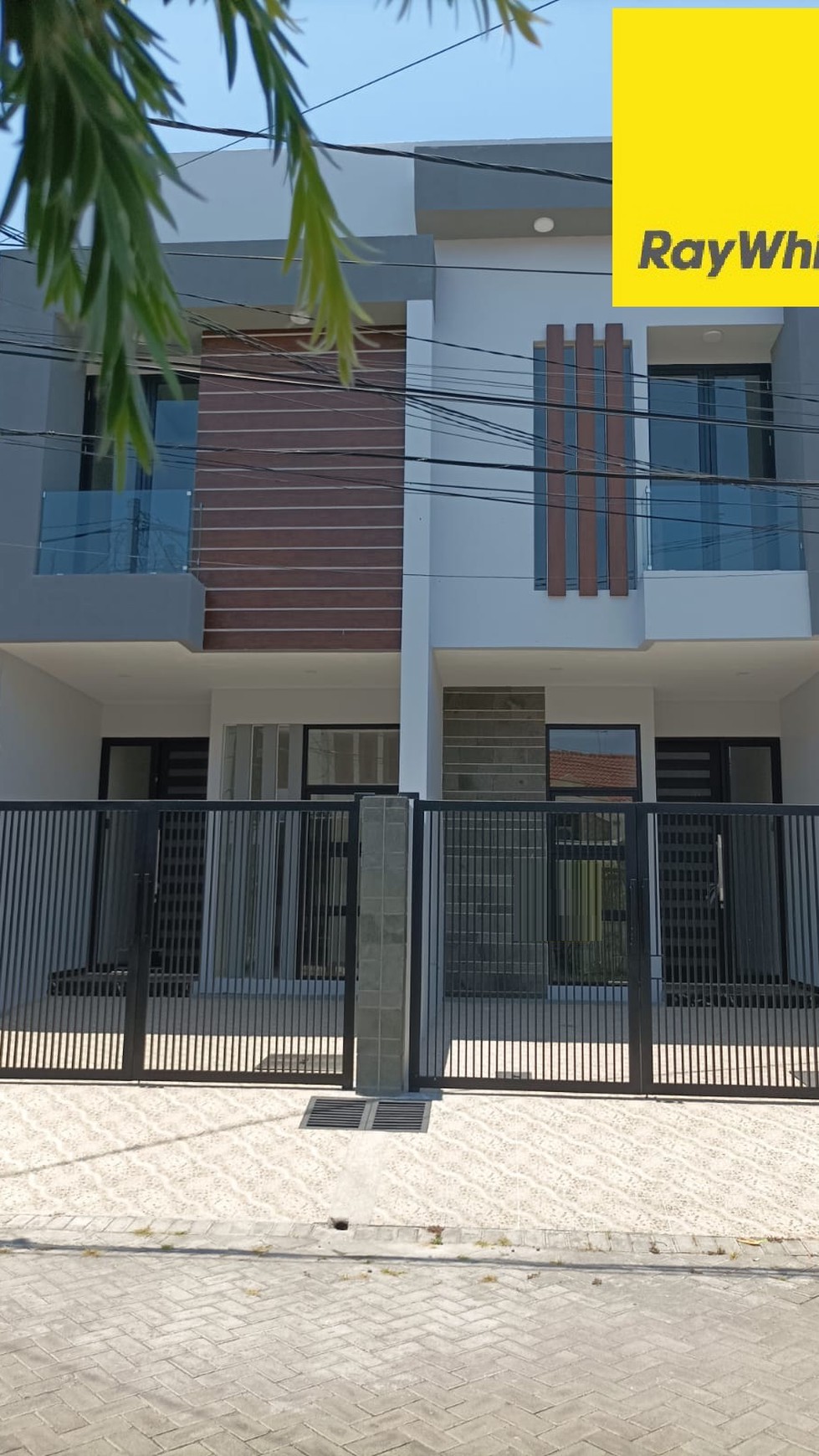 Dijual TERMURAH Rumah di Klampis Semolo Barat Surabaya