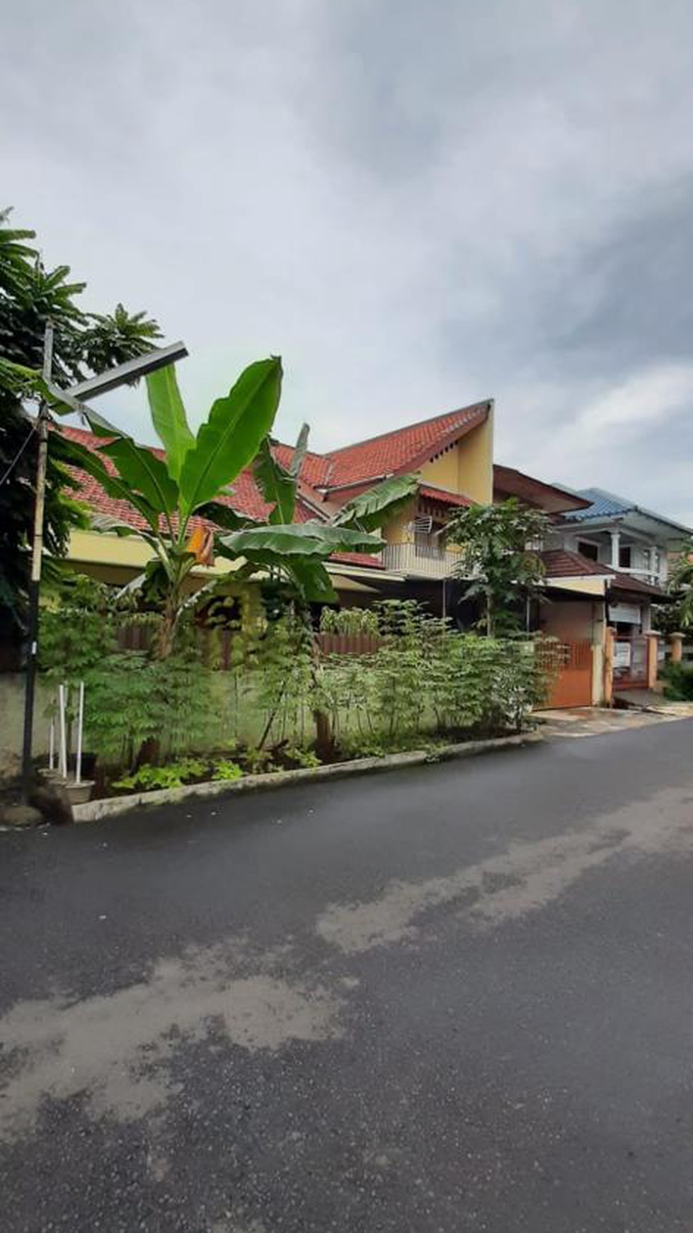 Dijual SEGERA Rumah Bagus Siap Huni di Jl Bendi, Kebayoran Lama, Jakarta Selatan