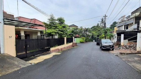 Dijual SEGERA Rumah Bagus Siap Huni di Jl Bendi, Kebayoran Lama, Jakarta Selatan