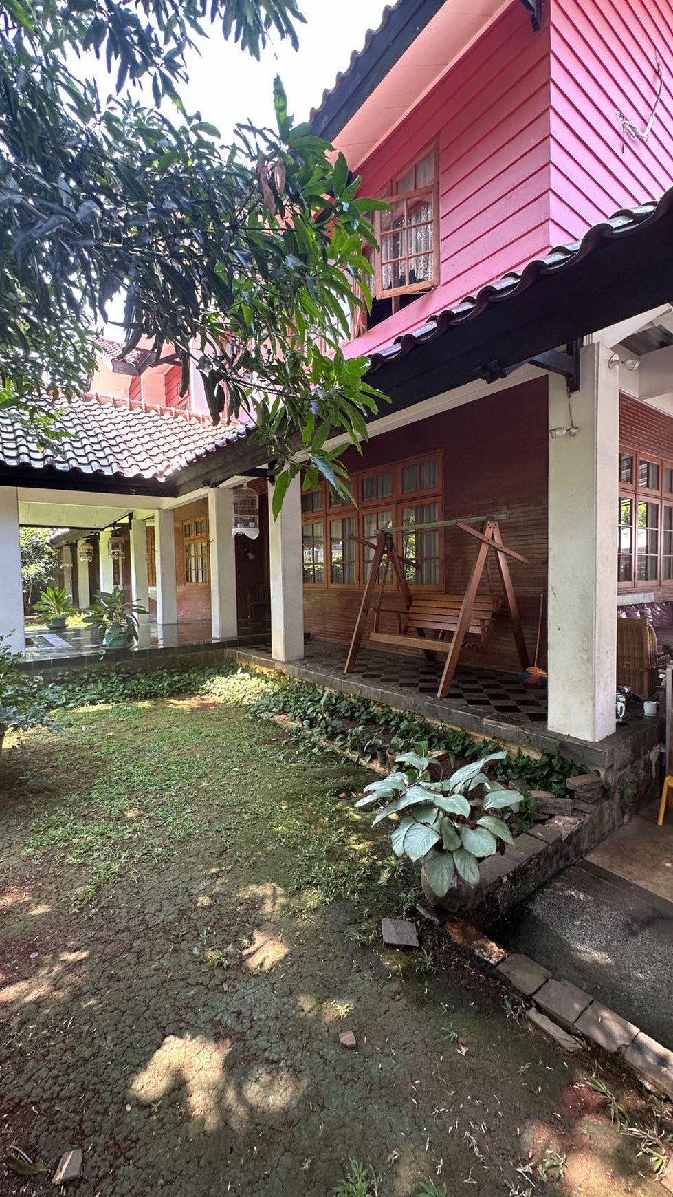 Rumah Lebak Bulus Scandinavian Modern - Dalam Komplek