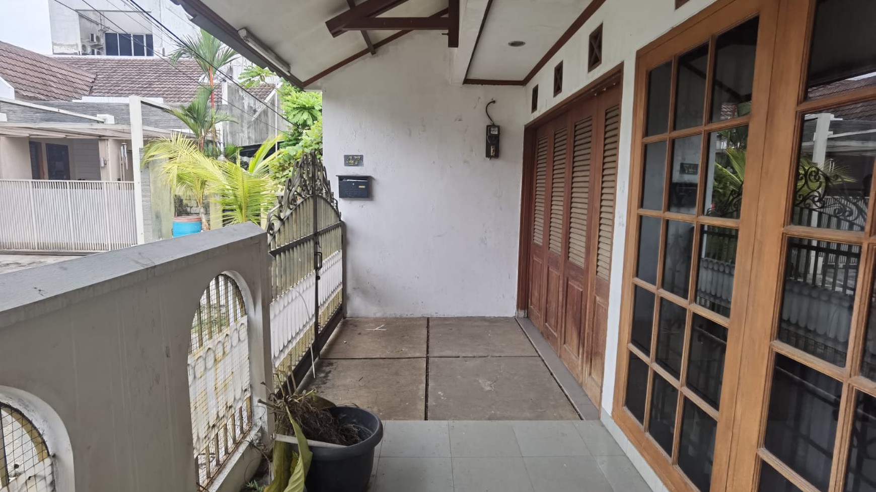 Rumah Hitung Tanah Area Cipete