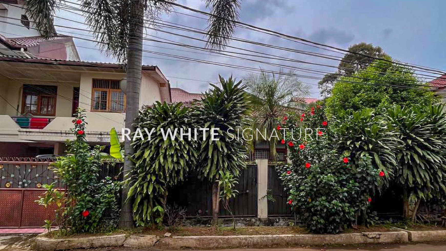 Rumah Hitung Tanah Area Cipete