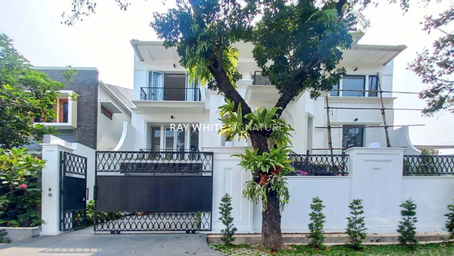 Rumah Hitung Tanah Area Cipete