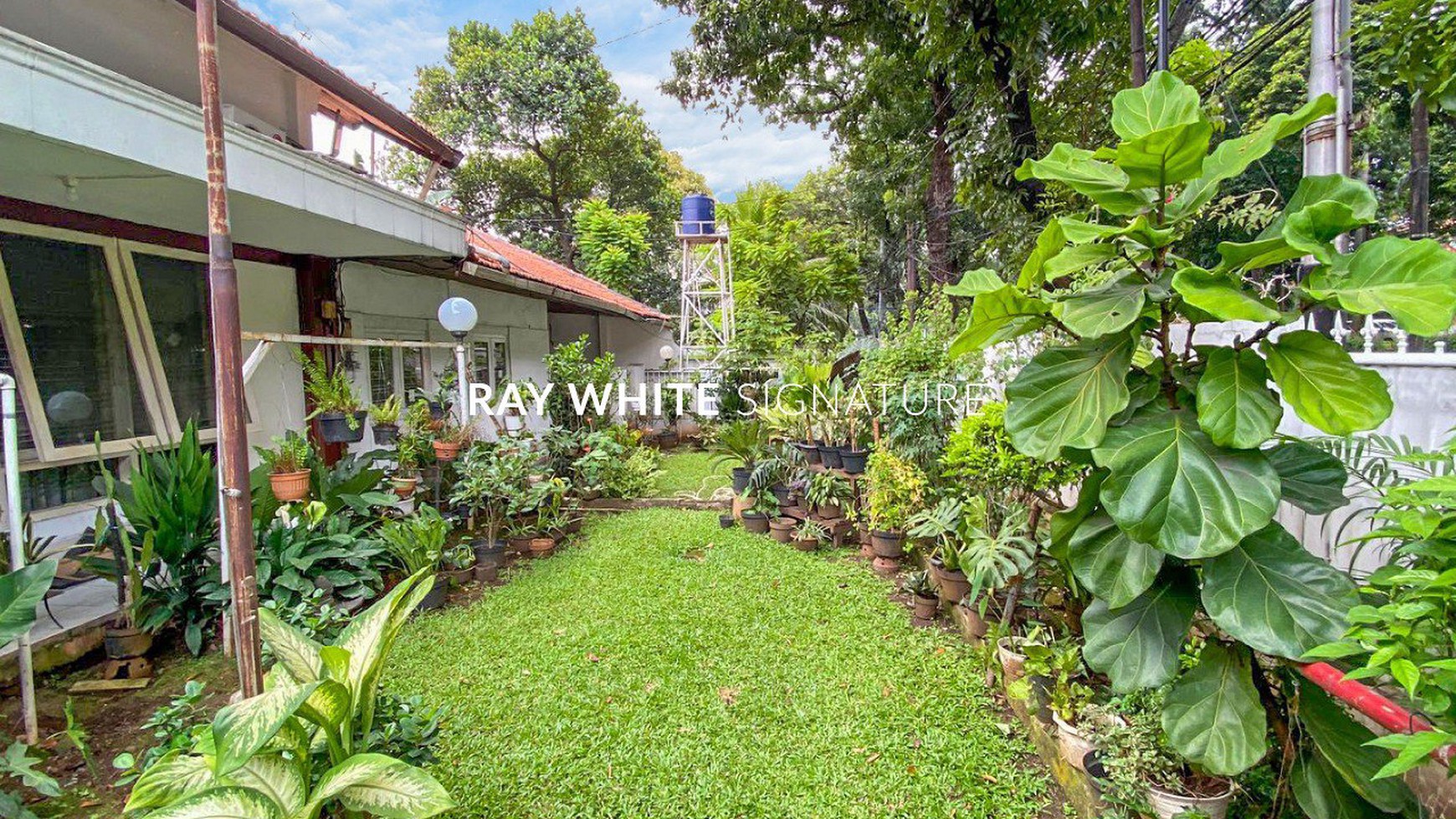 Rumah Hitung Tanah Area Cipete